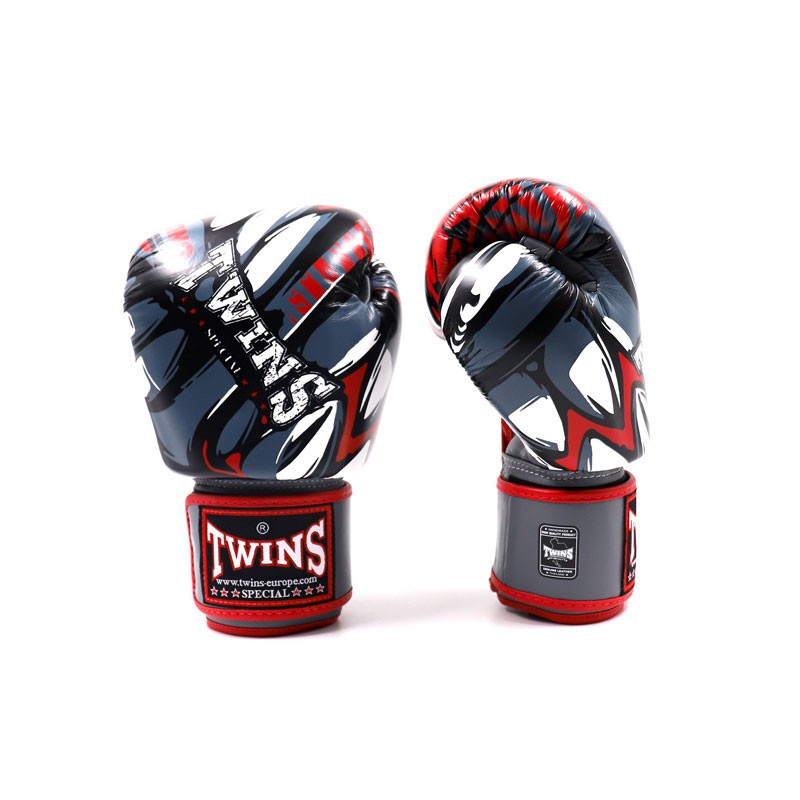 Twins FBGVL-3 Boxing Gloves – Demon